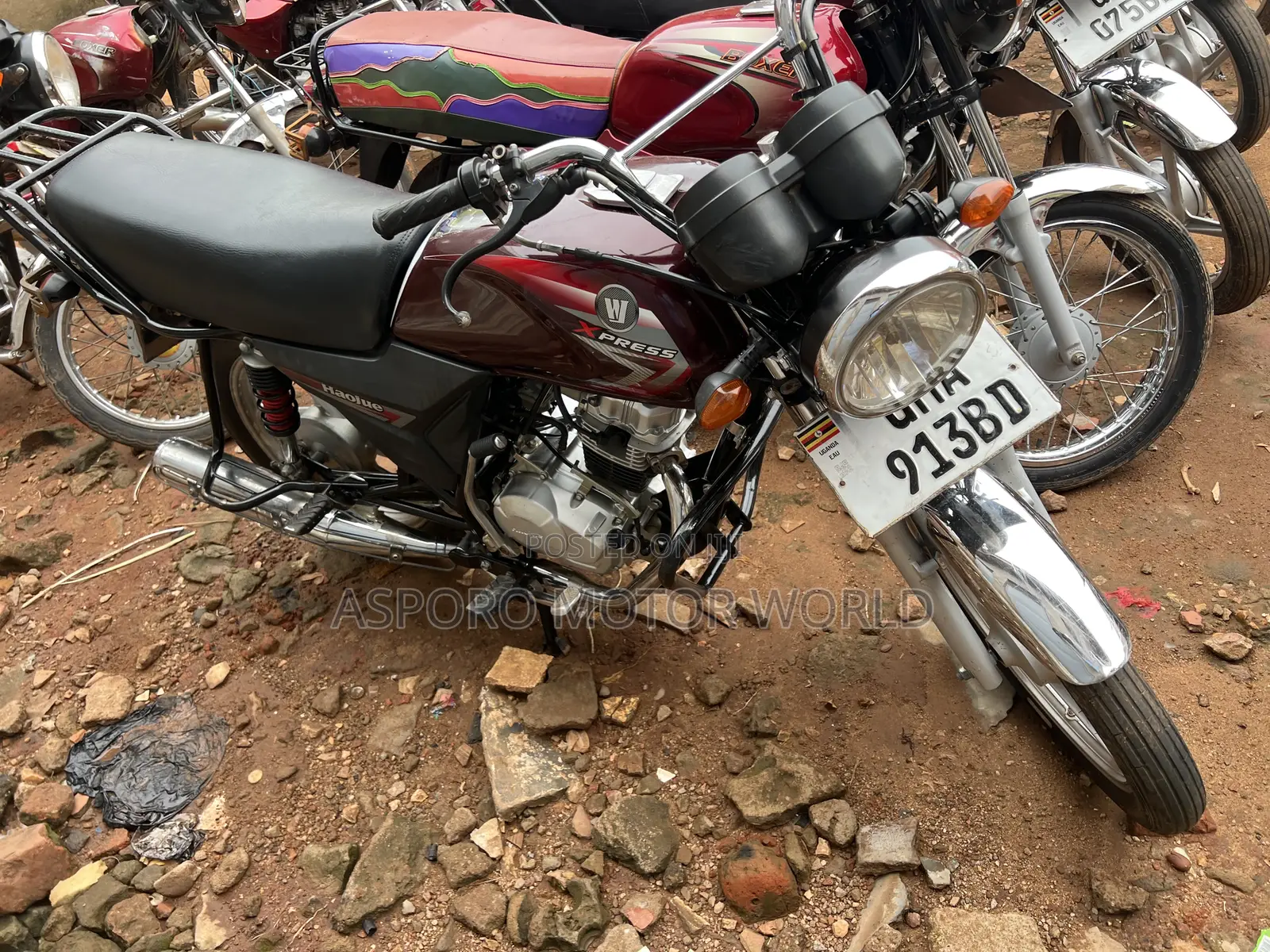 Bajaj Boxer 100 2025 Red