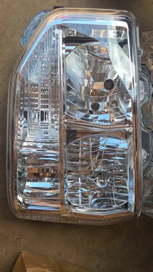 Toyota Coaster 2017 - 2020 Headlamp