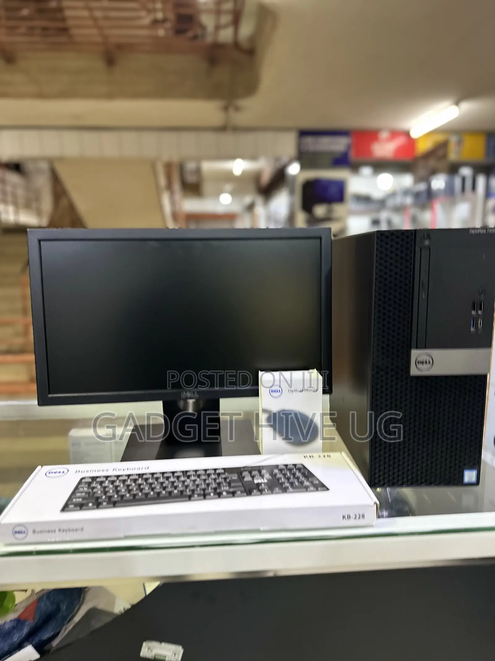 Desktop Computer Dell Optiplex 7050 8GB Intel Core i5 HDD 500GB