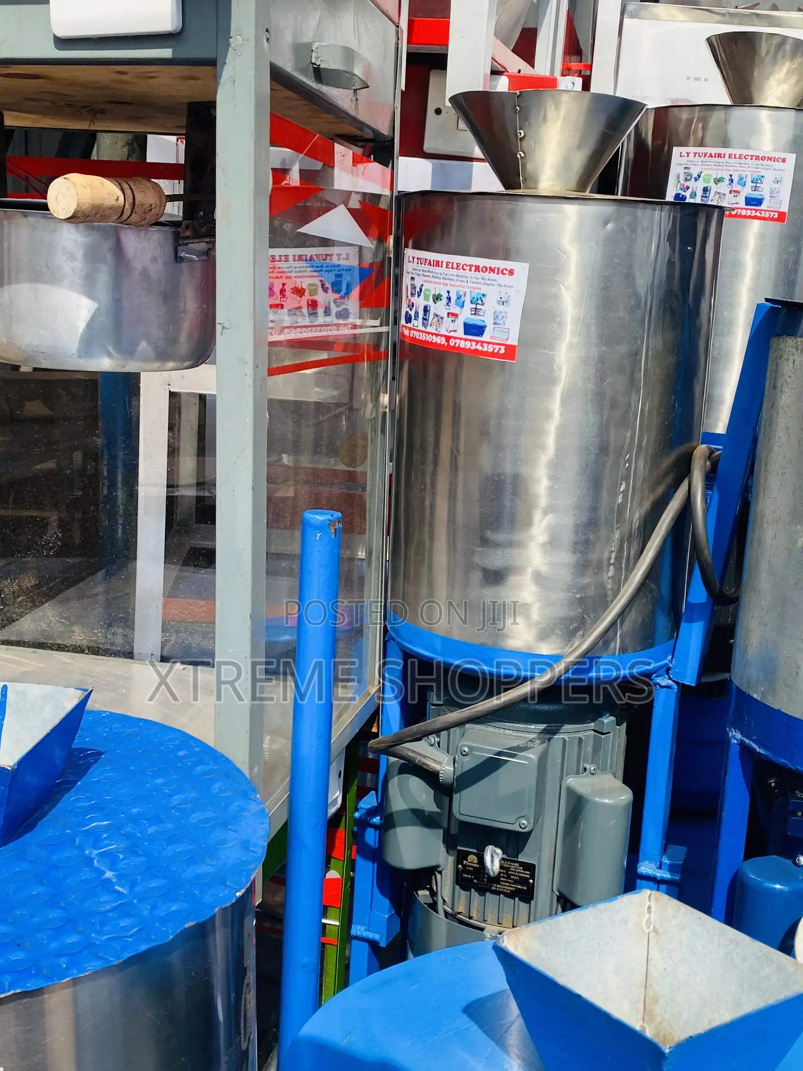 Maximum 15kgs -g.Nut Machine ,Grinding Machine/Oddi /Paste