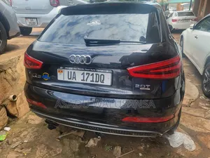 Audi Q3 2012 Black