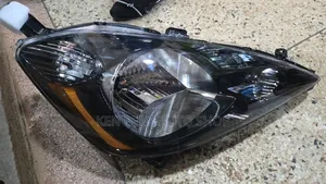 Honda Fit 2009 - 2010 Headlamp
