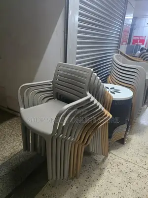 Moulded Plastic Chairs Plastic Chairs