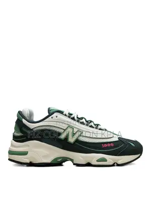 Newbalance 1000 Mile Sneaker