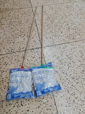 Floor Cleaning Mop With Wooden Handle