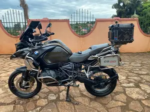 BMW R1250GS 2022 Green