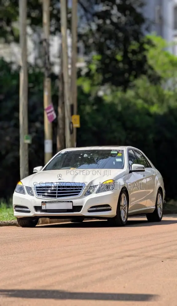 Mercedes-Benz E350 2011 White