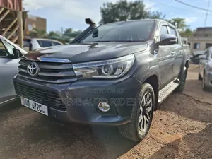 Toyota Hilux SR5 4x4 2016 Gray