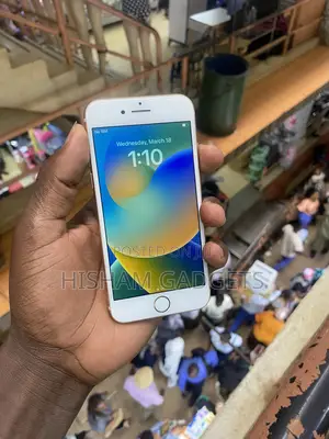 Apple iPhone 8 64 GB Bronze