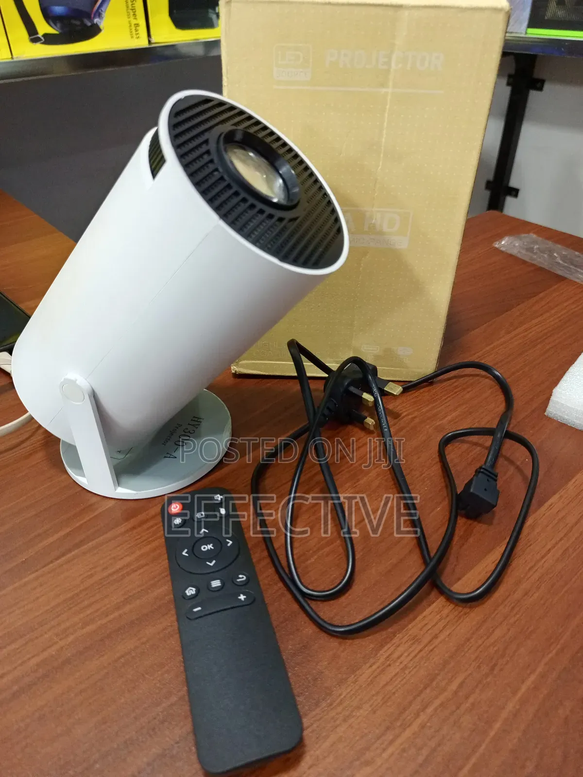 Portable Smart Projector.