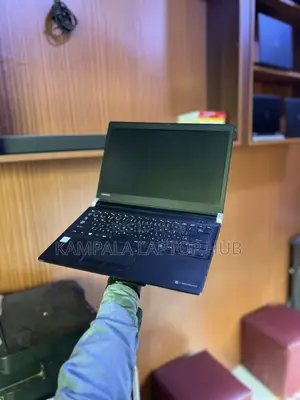 Laptop Toshiba Dynabook t552 8GB Intel Core i5 SSD 256GB