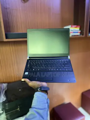 Laptop Toshiba Dynabook t552 8GB Intel Core i5 SSD 256GB