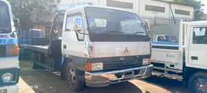 Mitsubishi Canter 1987 White