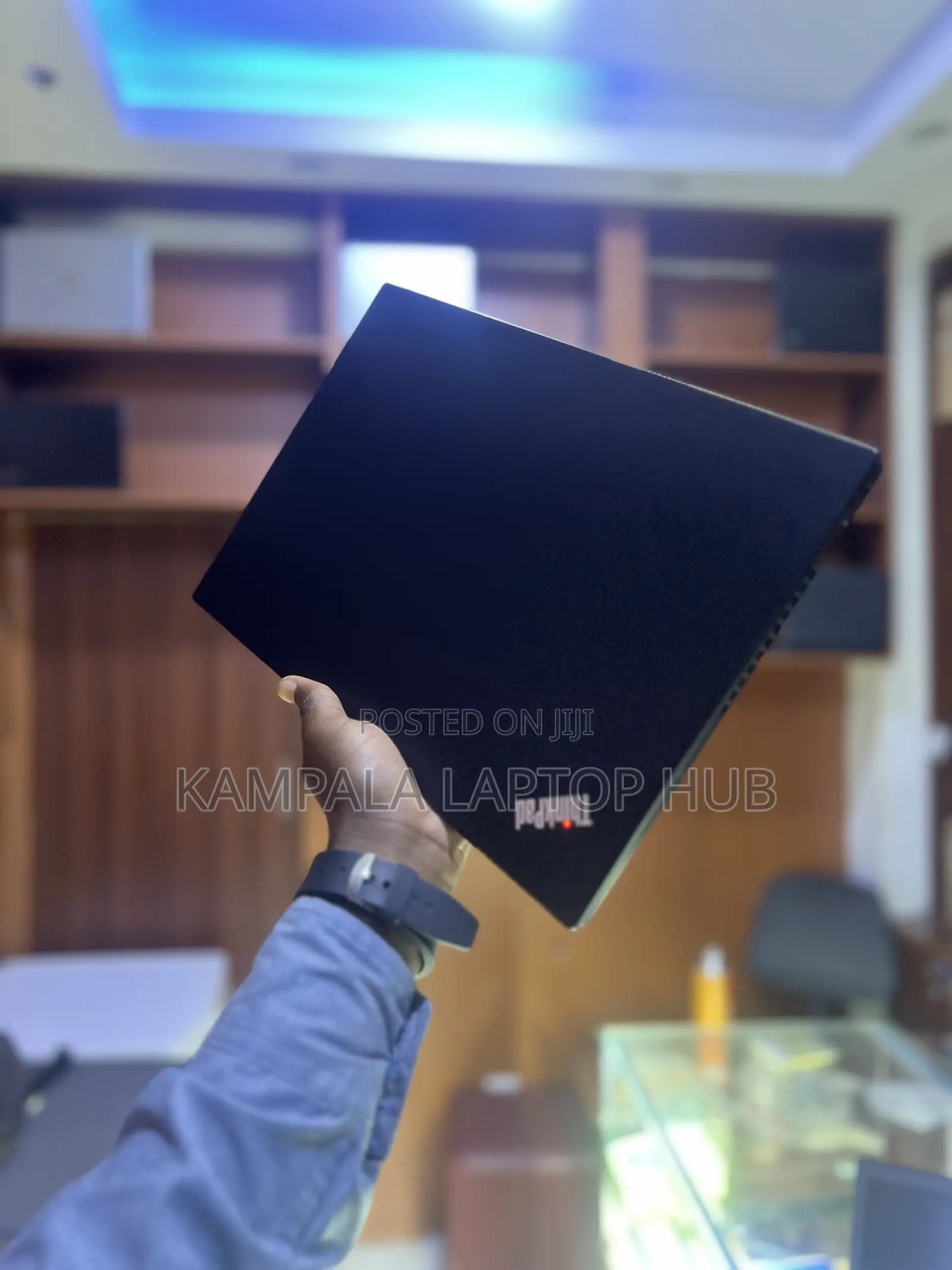 New Laptop Lenovo Thinkpad T490s 8GB Intel Core i7 SSD 256GB