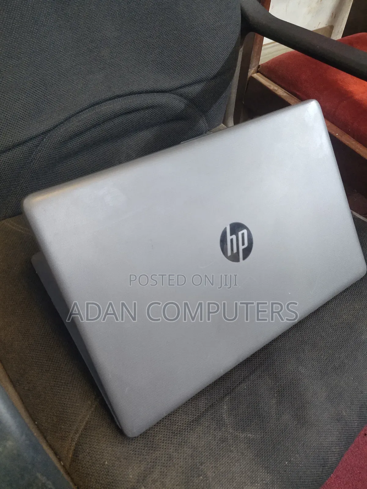 Laptop HP 250 G7 4GB Intel Core i3 HDD+SSD 256GB