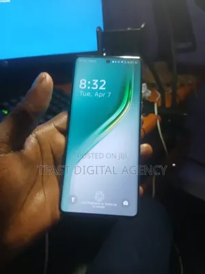 Tecno Camon 40 Pro 5G 256 GB Green