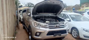 Toyota Hilux Revo Single Cab Deisel 2.8 AWD 2017 Gray