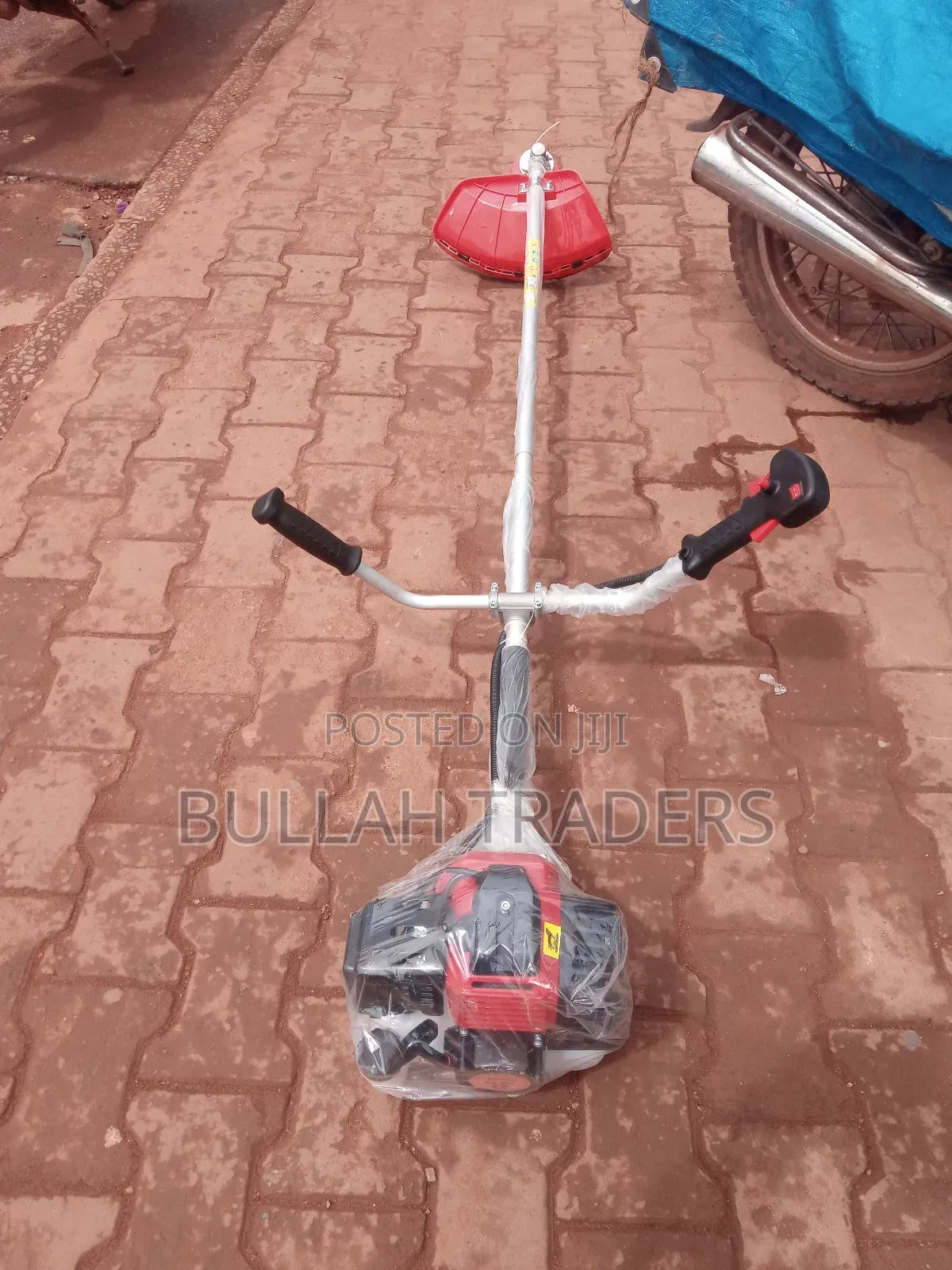 New Grass Cutters With All Accessories 2 Strock