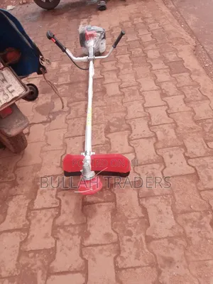 New Grass Cutters With All Accessories 2 Strock