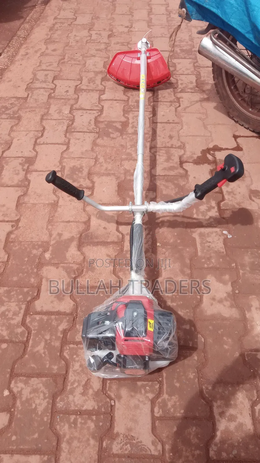 New Grass Cutters With All Accessories 2 Strock
