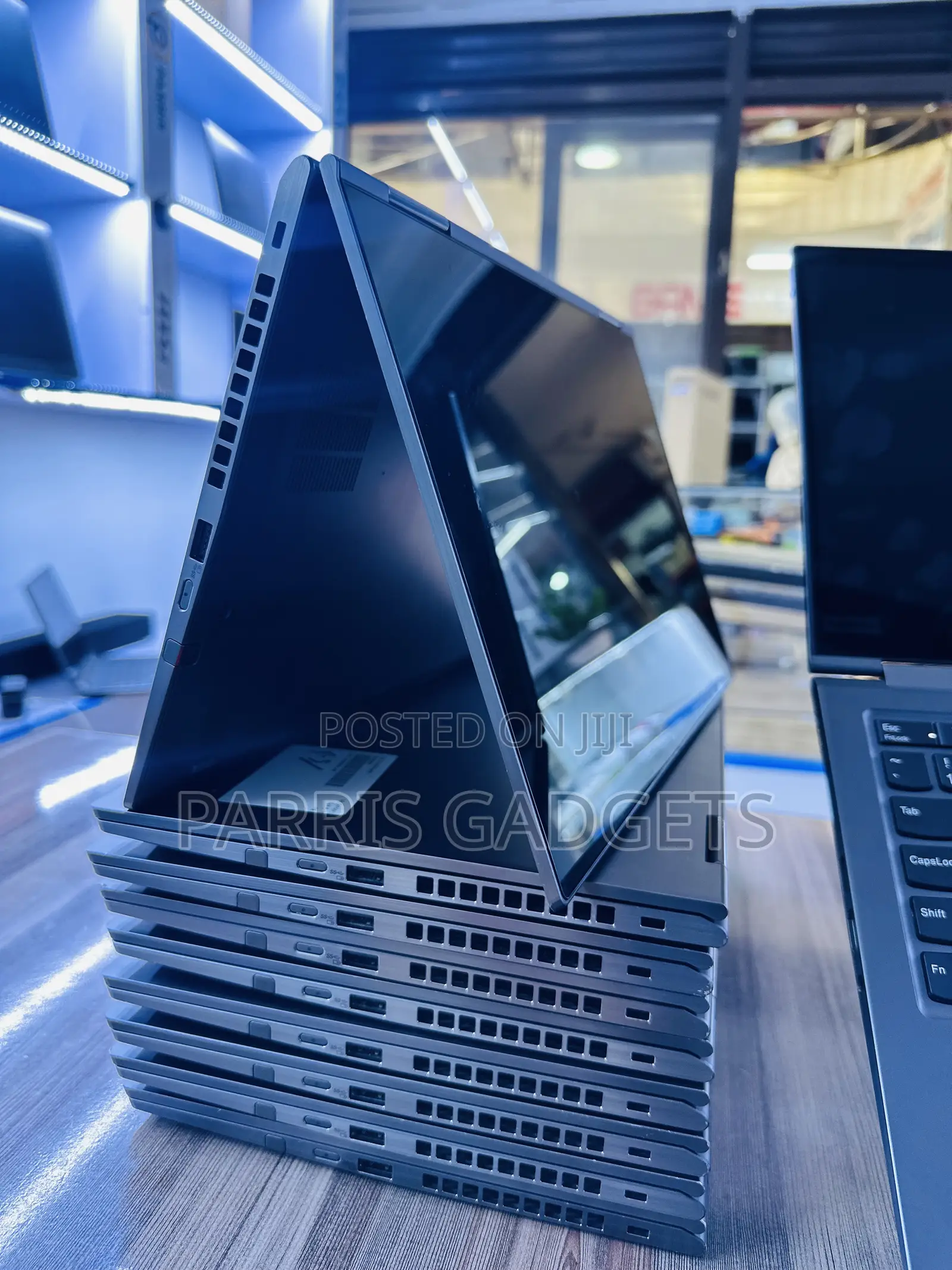 Laptop Lenovo Thinkpad X1 Yoga 8GB Intel Core i7 SSD 512GB