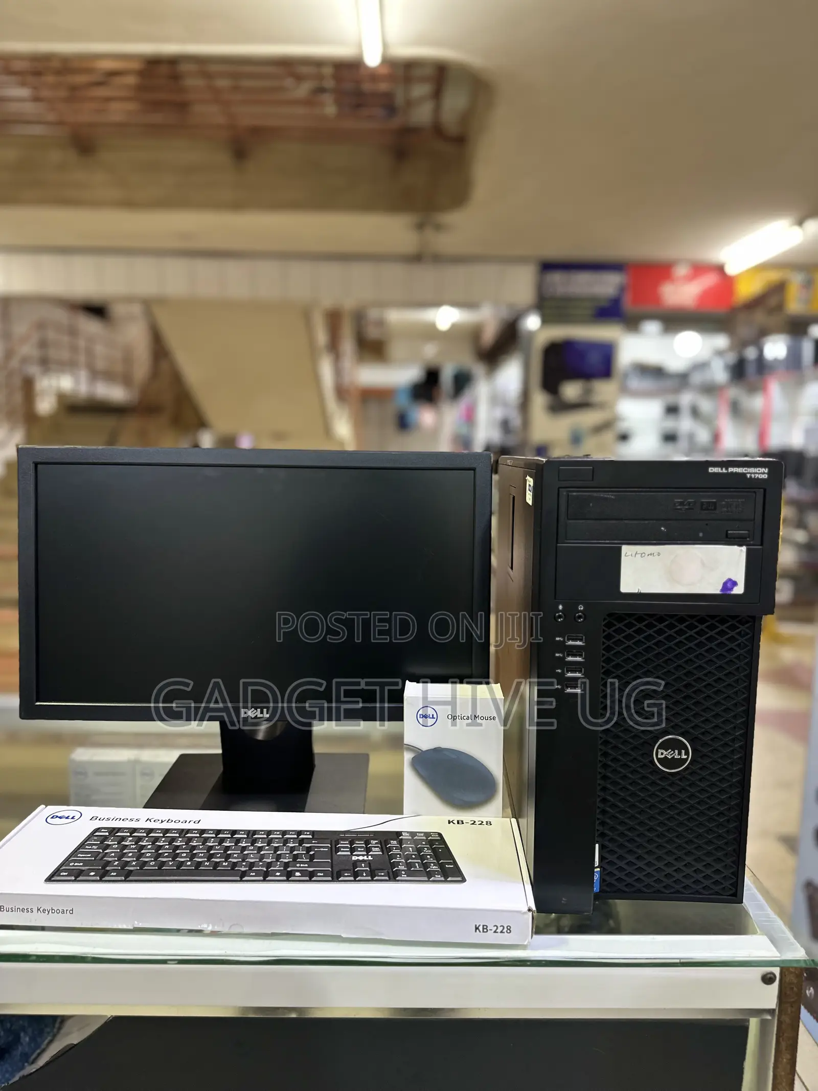 Desktop Computer Dell 8GB Intel Core i7 HDD 500GB