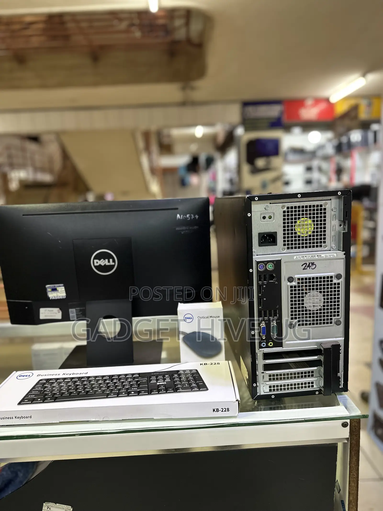 Desktop Computer Dell 8GB Intel Core i7 HDD 500GB