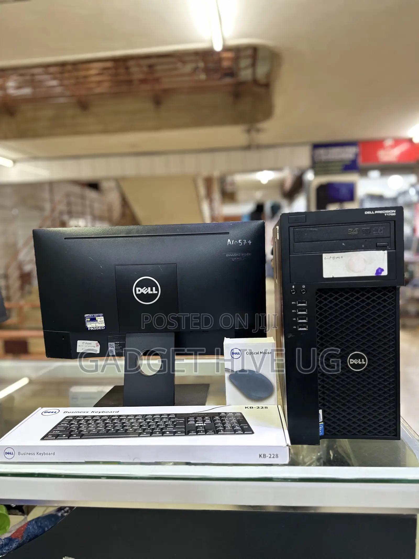 Desktop Computer Dell 8GB Intel Core i7 HDD 500GB