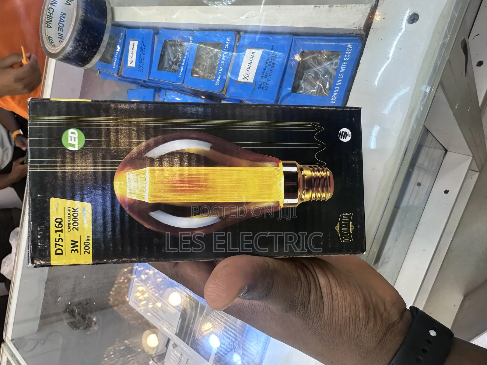 Aesthetic Bulb