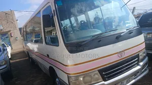 Toyota Coaster 1999