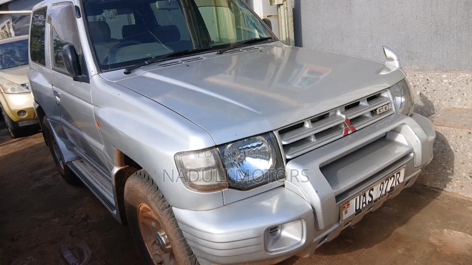 Mitsubishi Pajero 2005 Silver