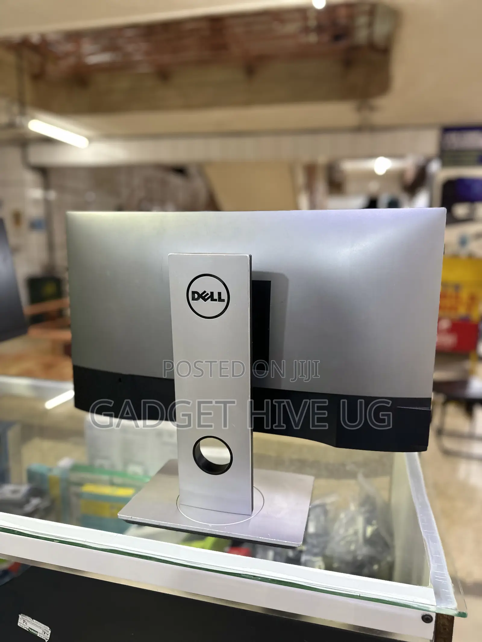 24” Ips Frameless Bezoless Monitor