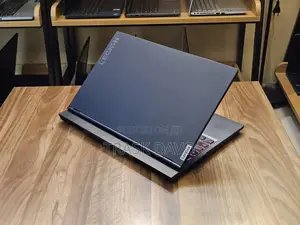 Laptop Lenovo Legion 7 16GB AMD Ryzen 7 SSHD (Hybrid) 512GB