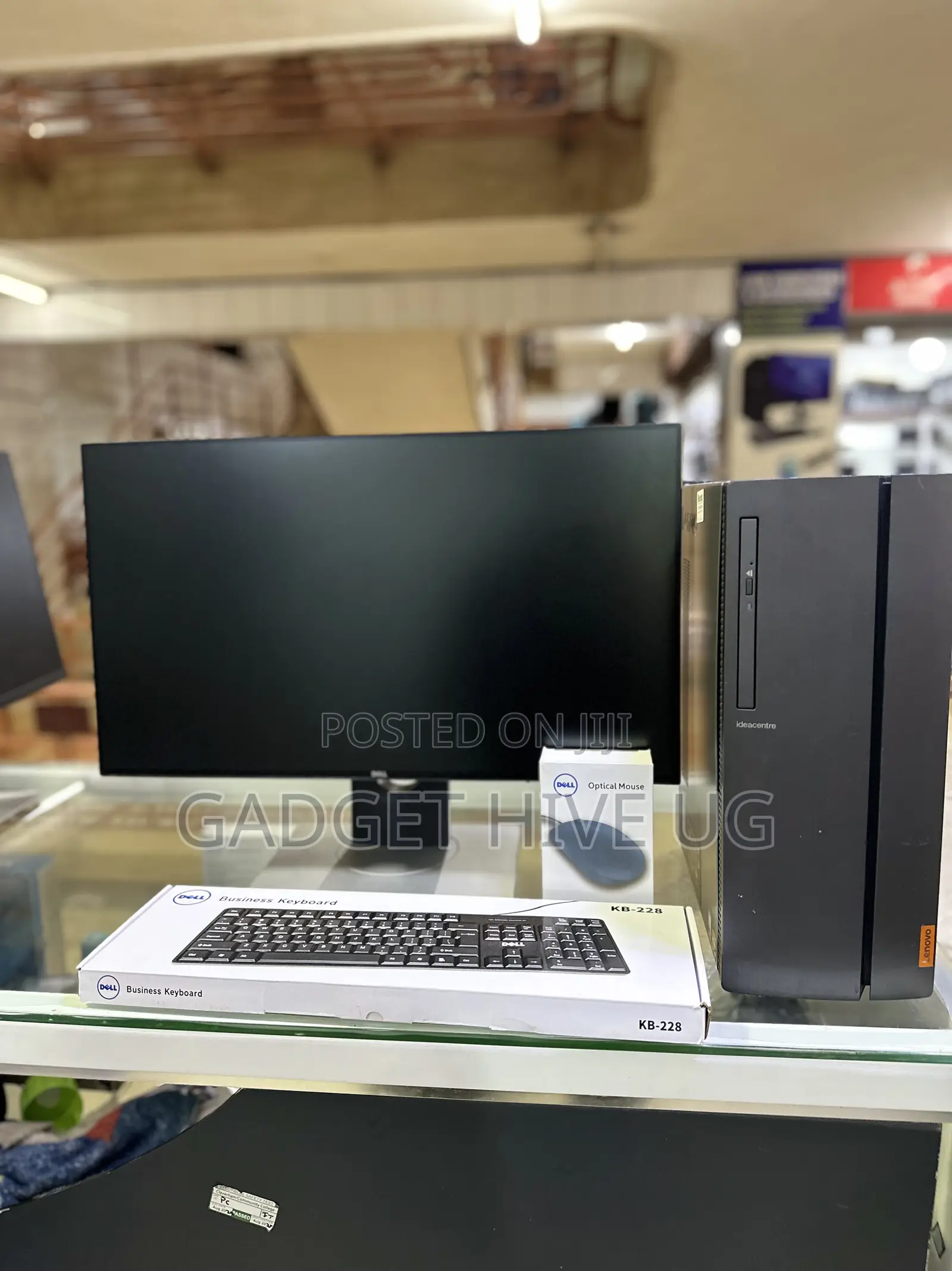 Desktop Computer Lenovo ideacentre 610S 8GB AMD Ryzen 3 HDD 1T