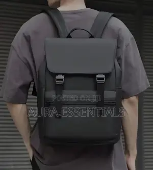 Mast Harbour Men's Solid Medium Backpack