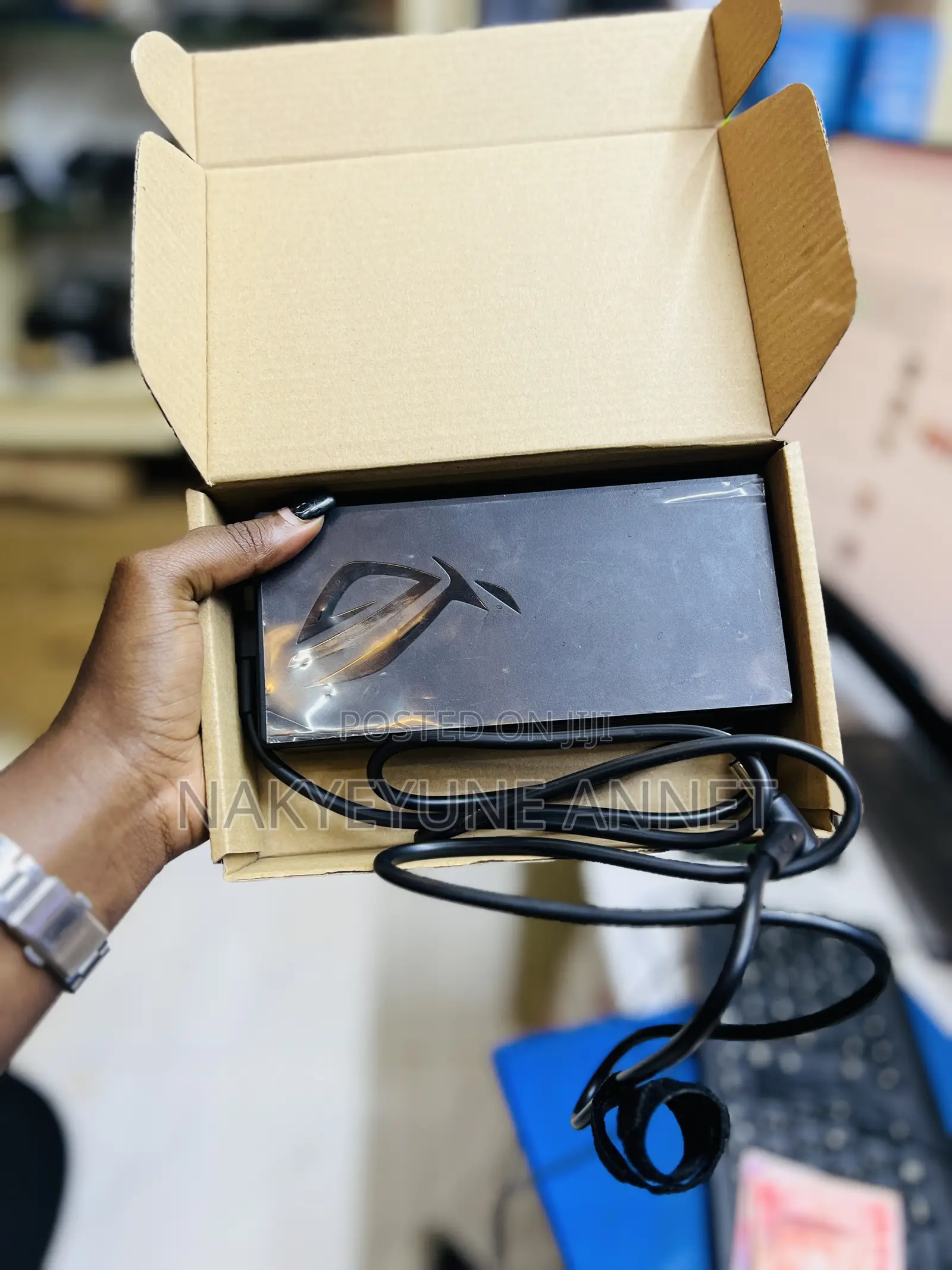 Asus 150 Watts Adapter