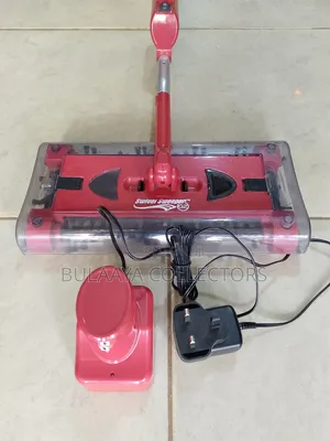 Uk Used Swivel Sweeper G6 Cordless Electric Sweeper/ Electric Broom.