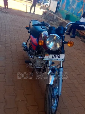 Bajaj Boxer 2025 Red