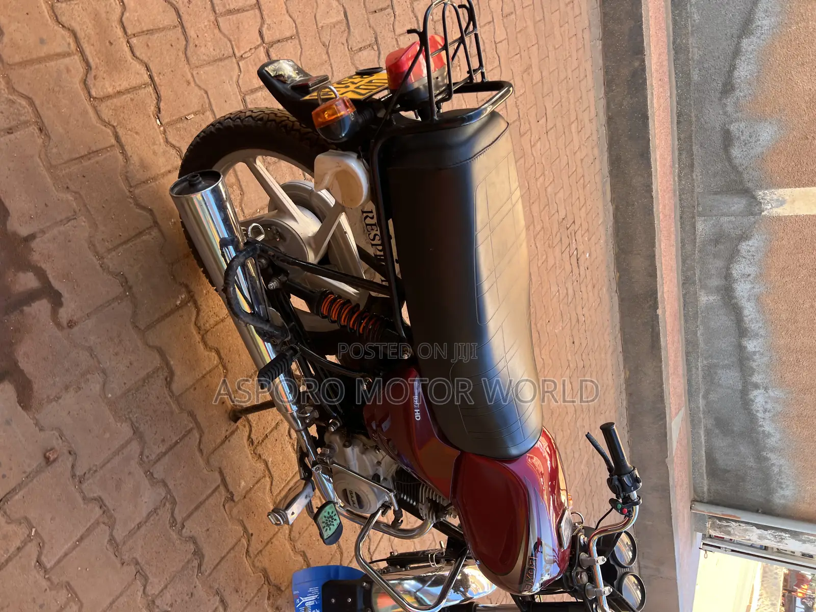 Bajaj Boxer 100 2018 Red