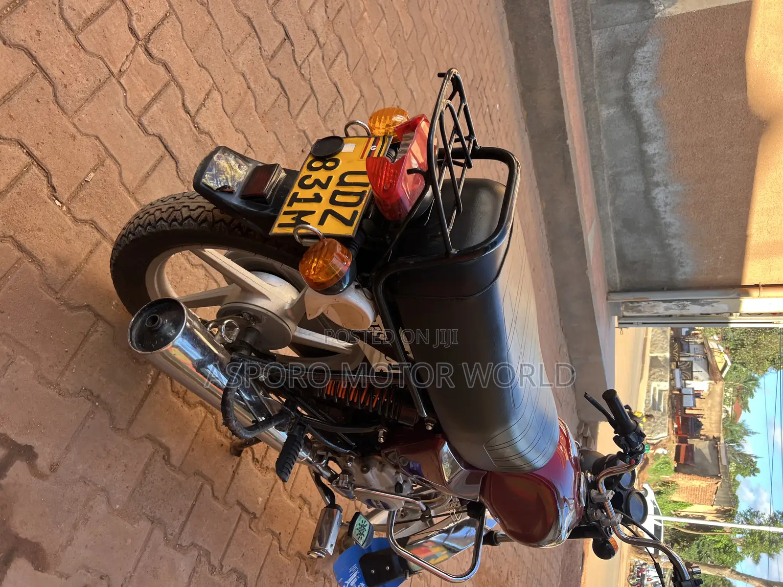 Bajaj Boxer 100 2018 Red