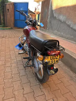 Bajaj Boxer 100 2018 Red
