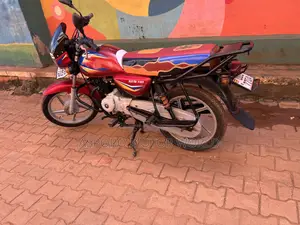 Bajaj CT 125X 2024 Red