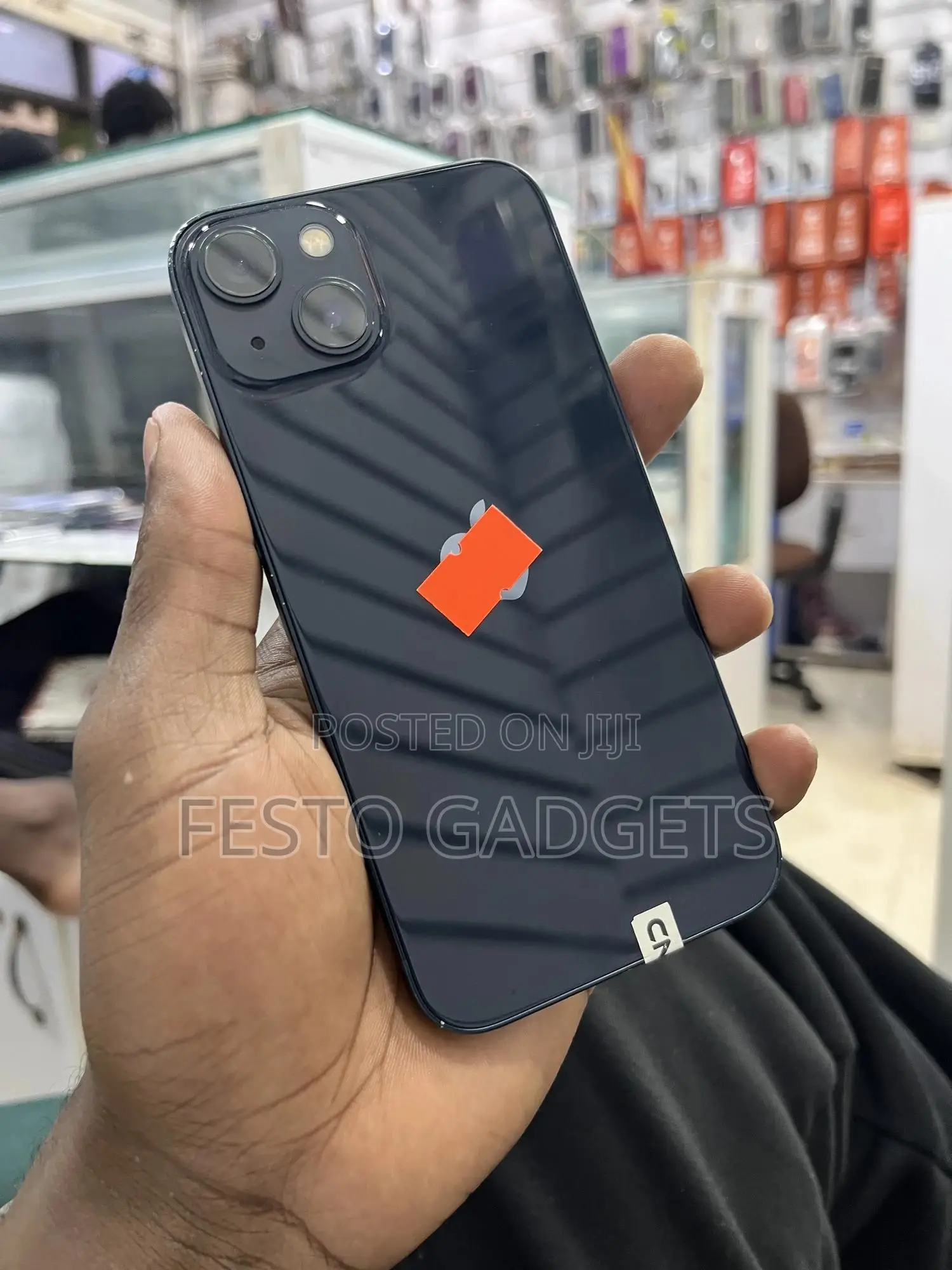 New Apple iPhone 13 128 GB Bronze