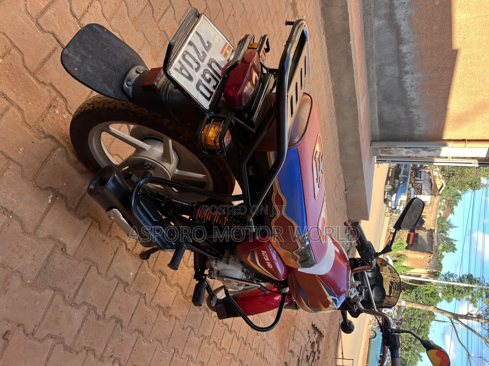 Bajaj CT 125X 2024 Red