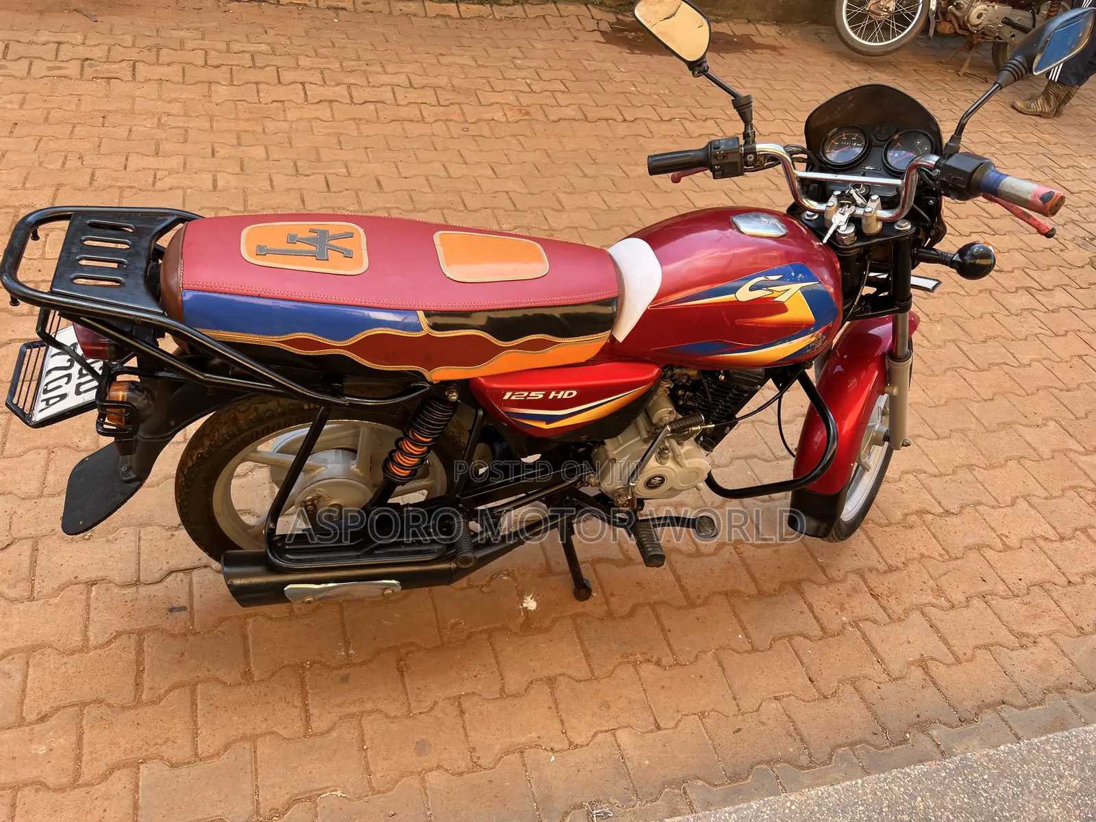 Bajaj CT 125X 2024 Red