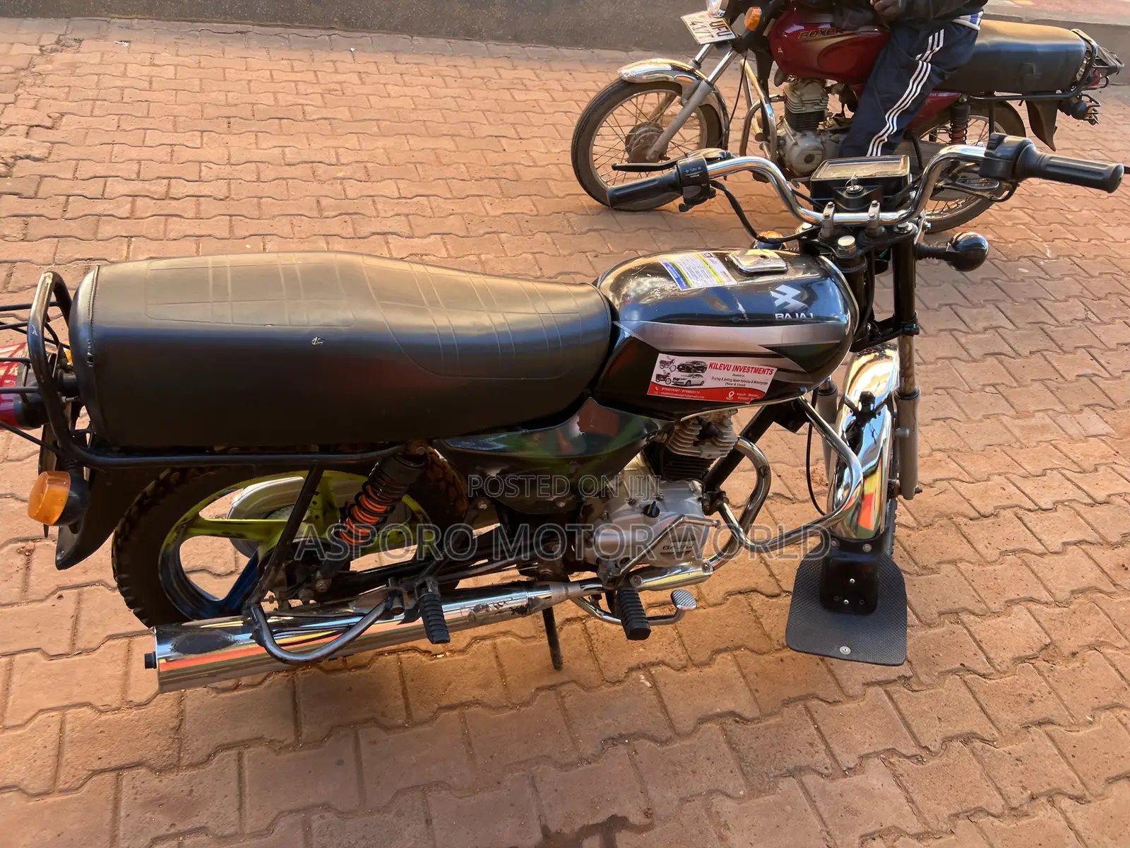 Bajaj Boxer 100 2018 Black