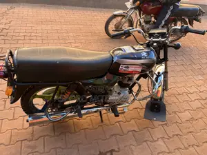 Bajaj Boxer 100 2018 Black
