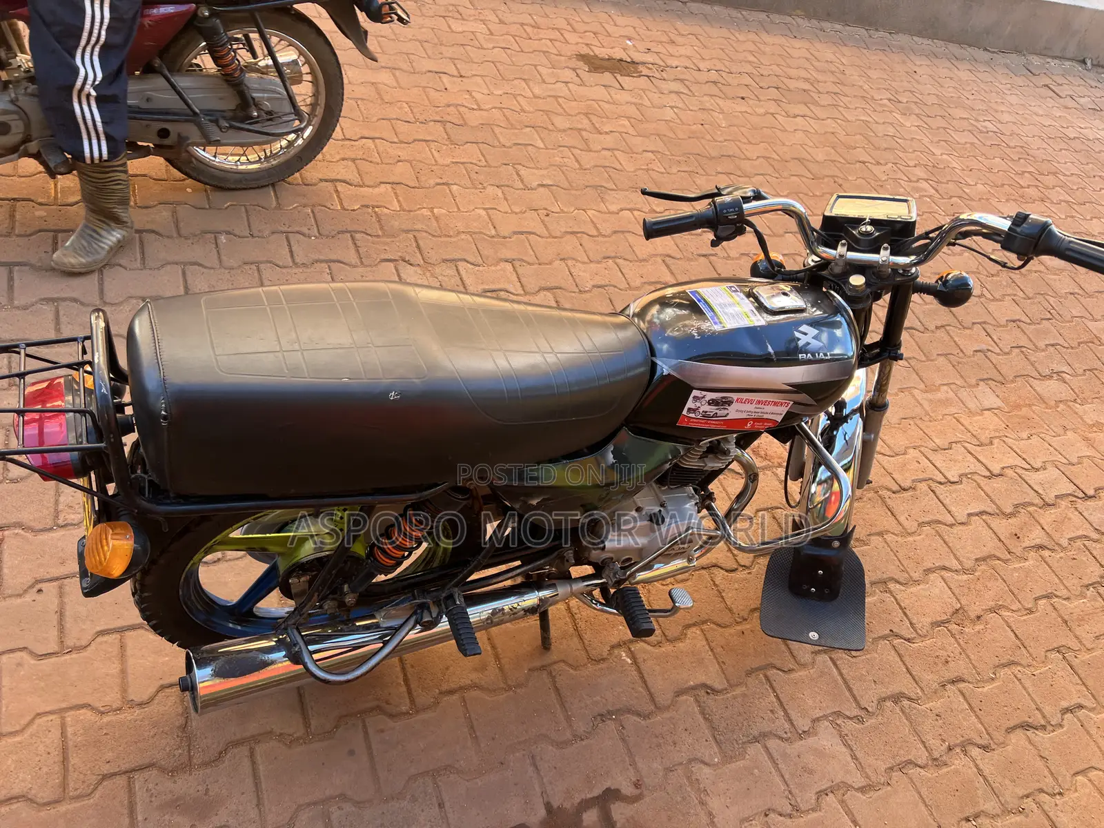 Bajaj Boxer 100 2018 Black
