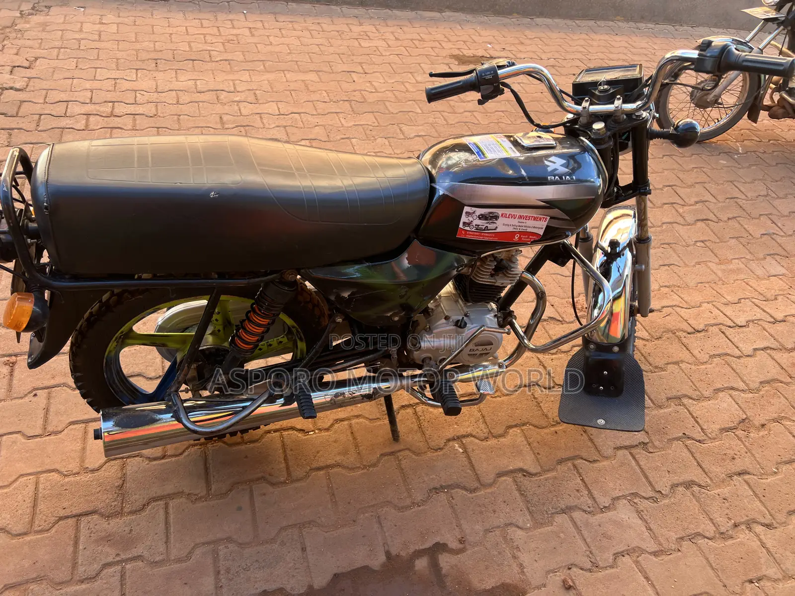 Bajaj Boxer 100 2018 Black
