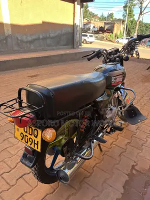 Bajaj Boxer 100 2018 Black